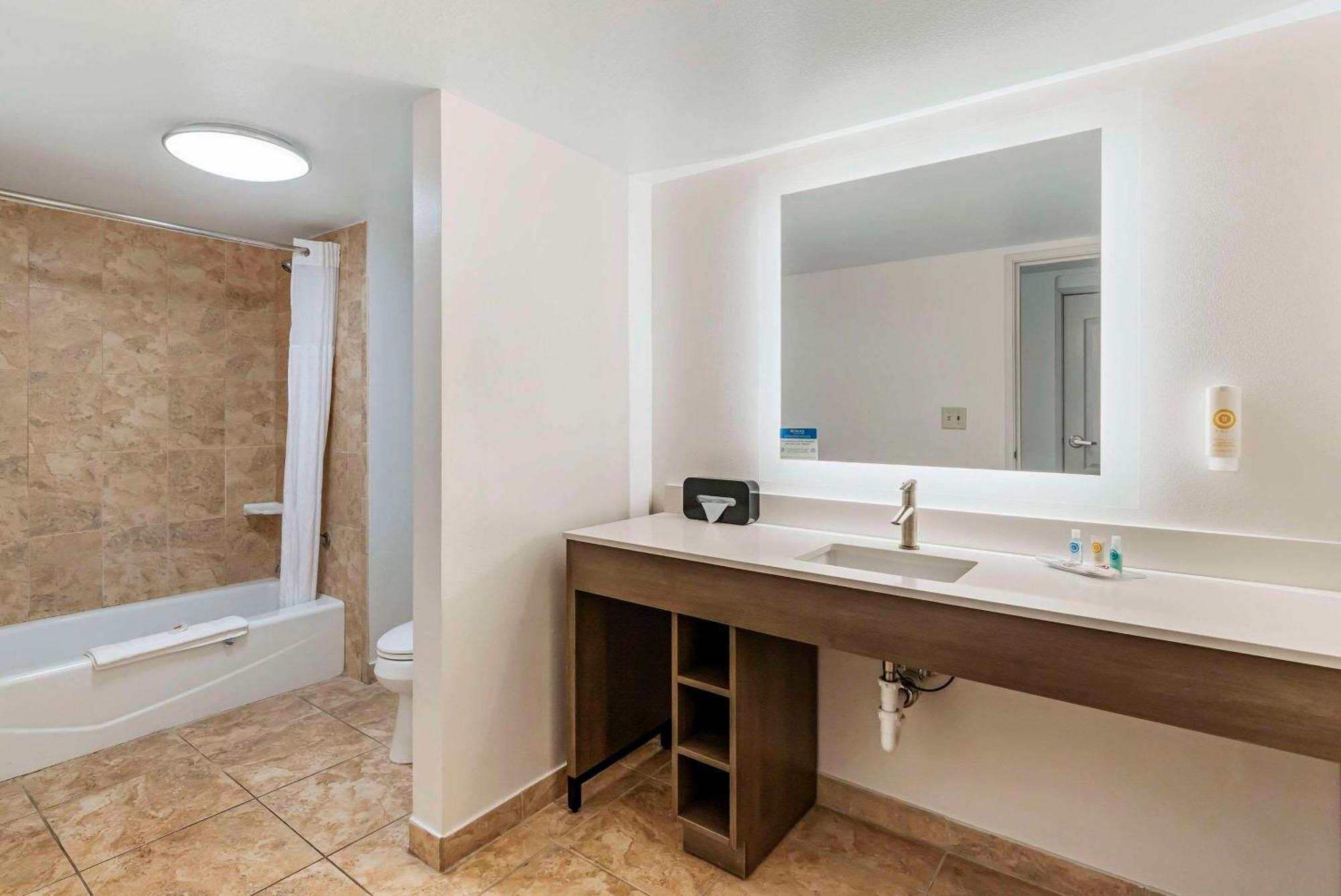 Comfort Suites Valdosta Luaran gambar